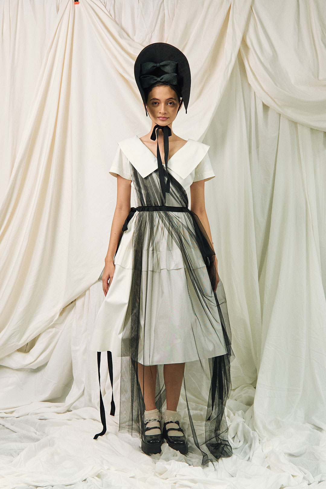 Ticia Tulle Apron - Image 2