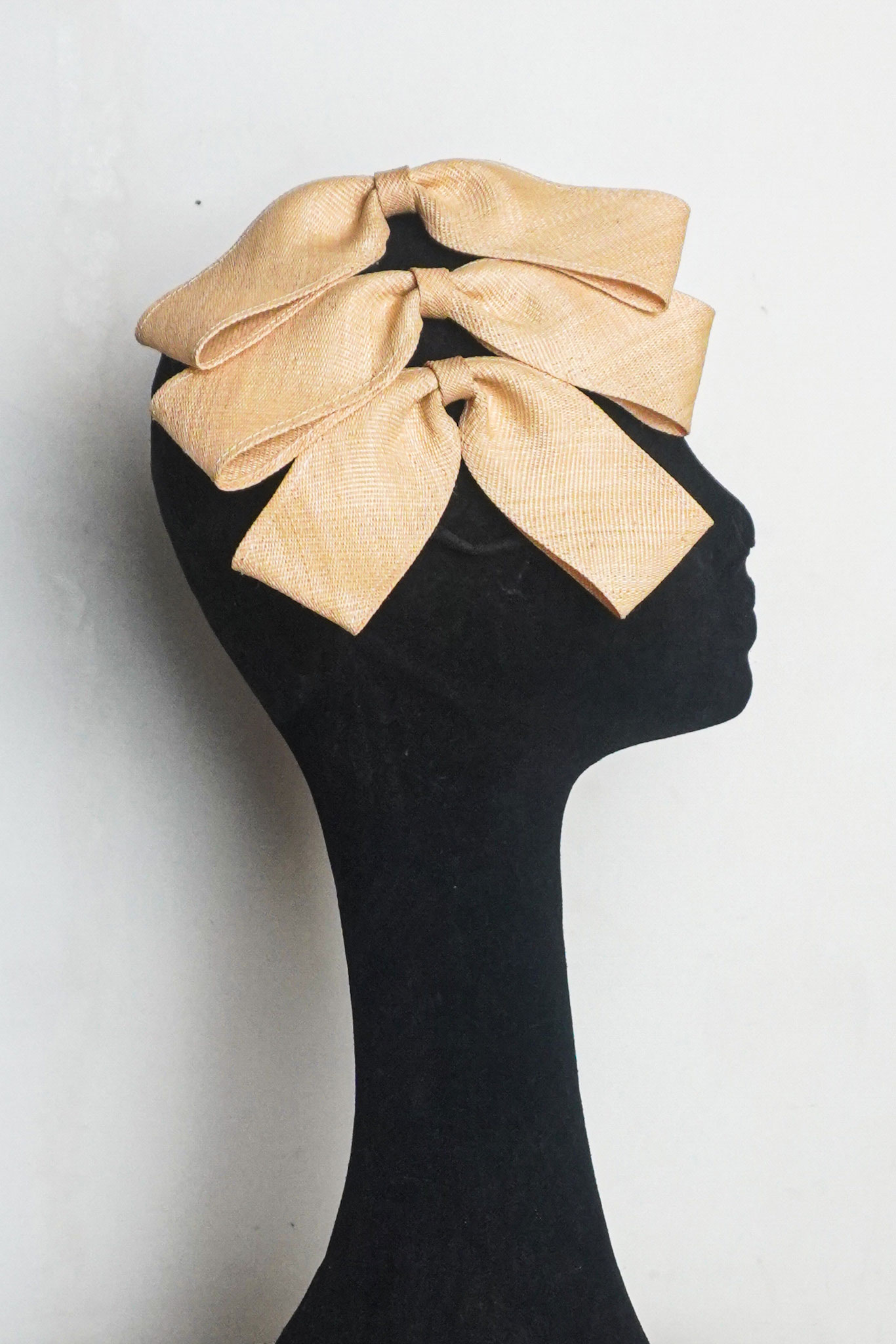 Triple Bow 8 Crown - Image 6